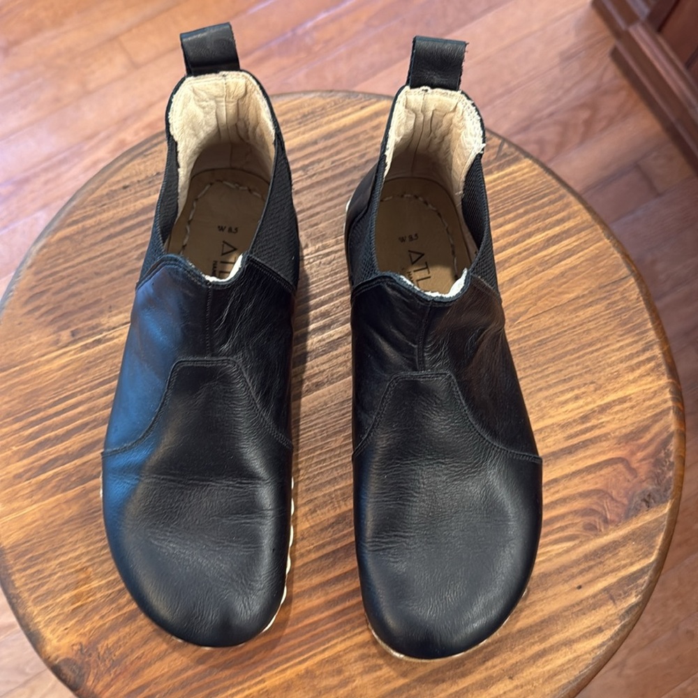 Atlantis barefoot minimalist Chelsea Boots New size 8.5 leather made in Europe - Picture 2 of 9